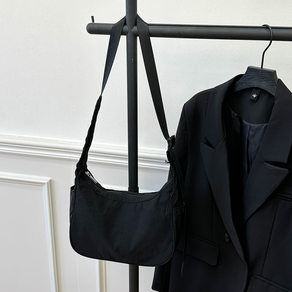 2026 new shoulder bag slung commuter underarm bag